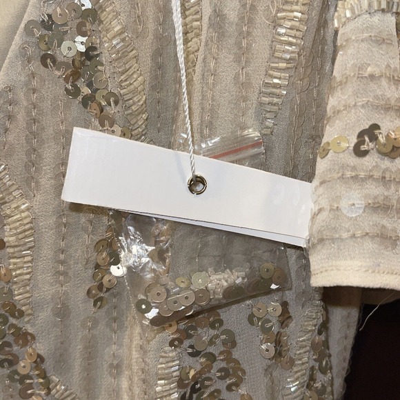 MAC DUGGAL 93591 SEQUINED V-NECK FLUTTER SLEEVE TEA LENGTH OYSTER SHEAT DRESS 4 - Picture 9 of 11